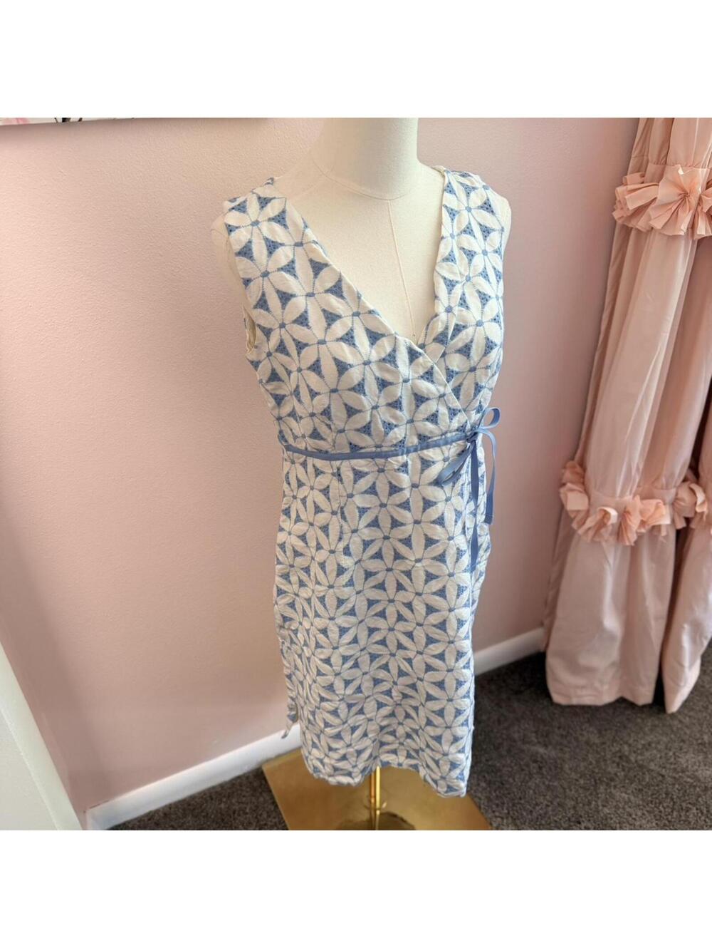Alexandra Bartlett blue & white embroidered linen blend wrap dress size 8